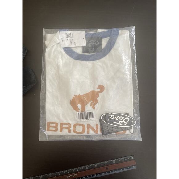Forever 21 Ford Bronco T-shirt Sz S - Picture 2 of 6